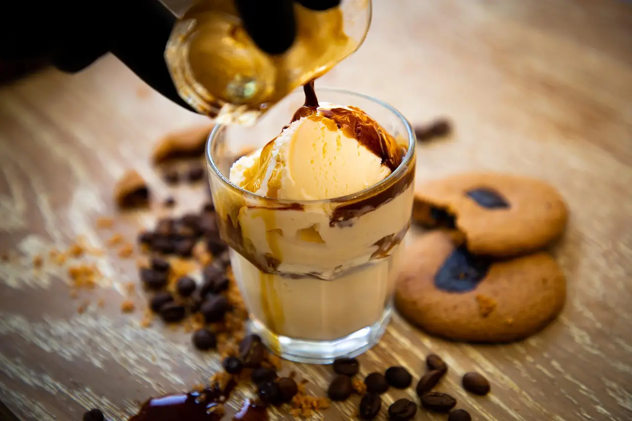 Has iced-coffee-in-a-job-interview-gate run its course? Not quite