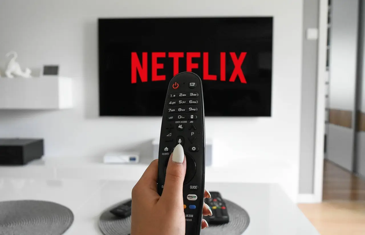 Netflix Reportedly Prepping Layoffs Affecting 5% of Workforce - MyNewsLA.com