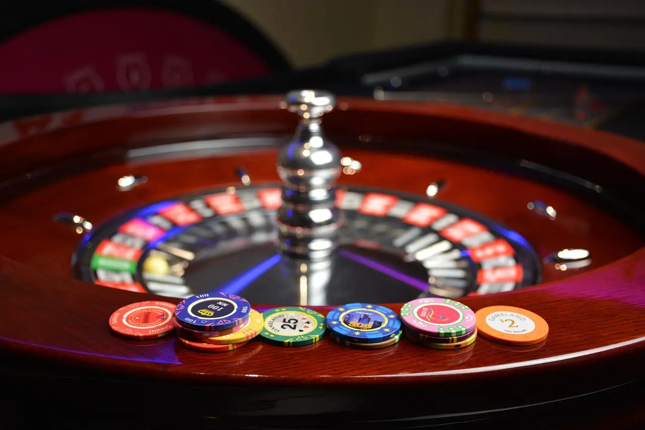 Raising gaming machine tax could put 3,800 casino jobs at risk, report warns - London Evening Standard