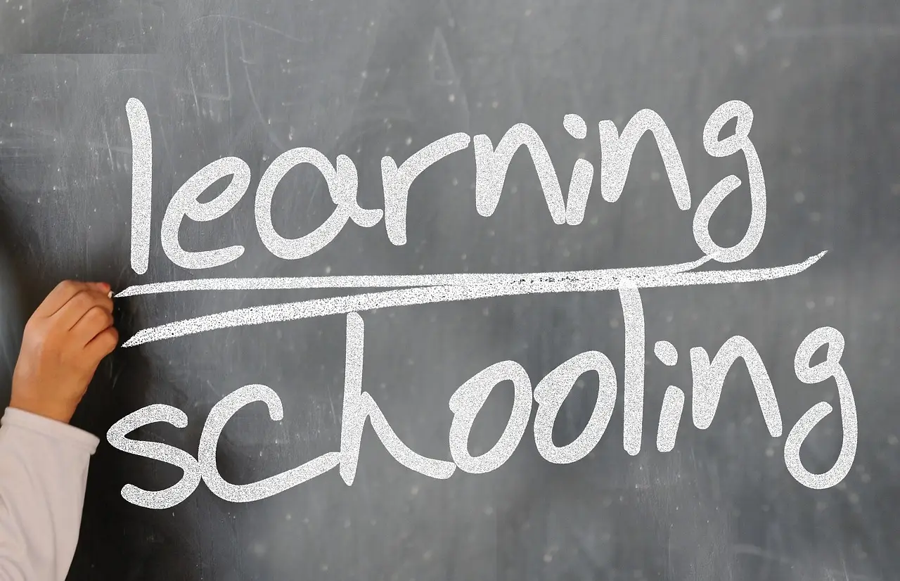 Students actively accumulate skills, step into the AI-era labor market - Laodong.vn