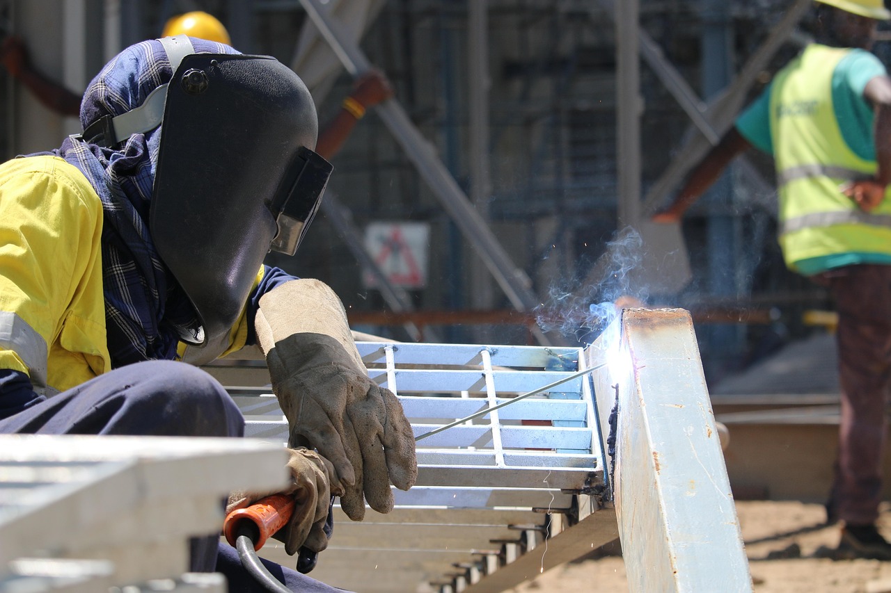 Workers Say Fears About GenAI Taking Their Jobs is Overblown - PYMNTS.com